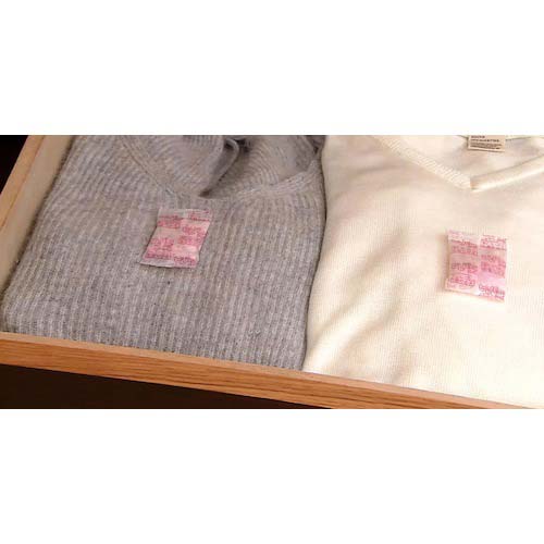 アース 消臭ピレパラアース 1年間防虫 引き出し・衣装ケース用 無臭タイプ 565419